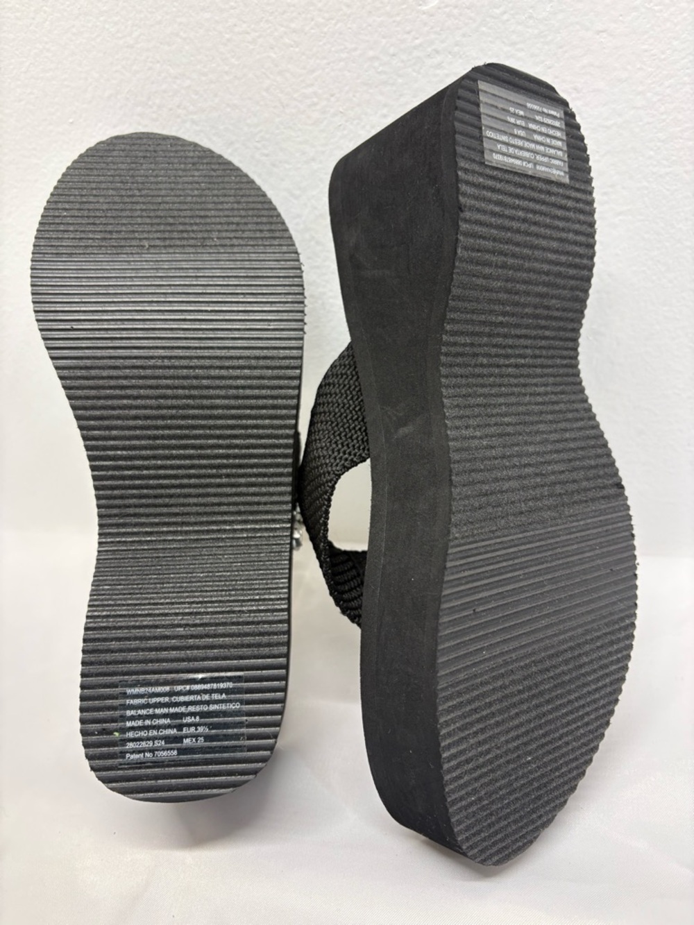 Black Jeweled rhinestone platform Wedge Flip Flop Sandals - Women size 8 thong - Picture 6 of 6